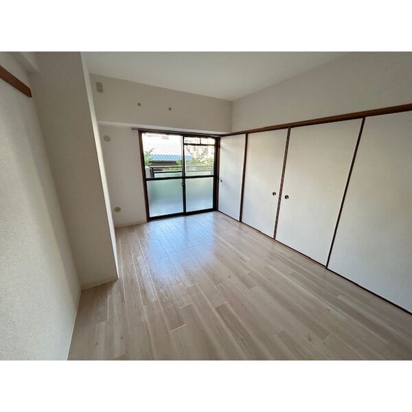 ウィステリア千里02階3LDK 部屋①の画像