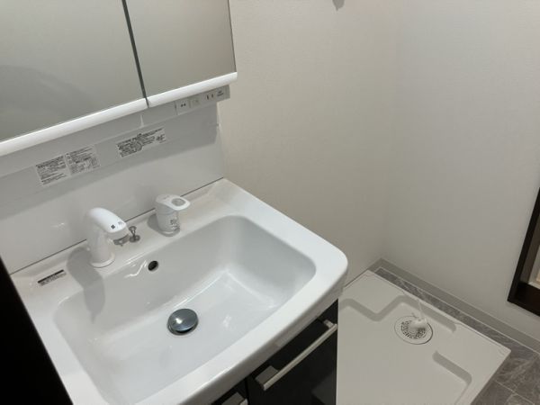 La-Crea緑地公園2階1LDK 洗面所の画像