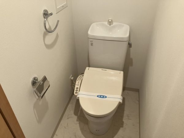 パークフラッツ緑地公園5階1K トイレの画像
