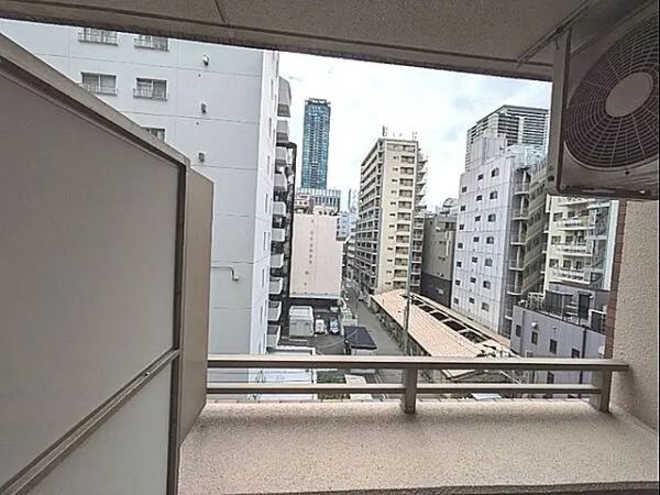 エステムコート梅田リトリーヴ 1階1K ベランダの画像