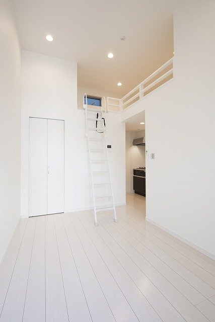 ルミエール 黄金2階1R 部屋①の画像