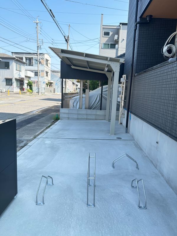 クラムズ黄金3階1LDK ベランダの画像