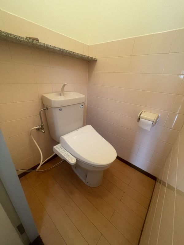 フェイズリヴァ1階1K トイレの画像