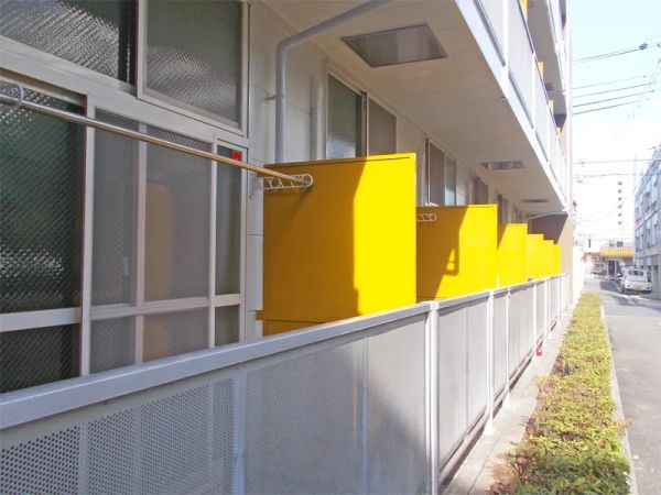レオパレス加美2階1K ベランダの画像