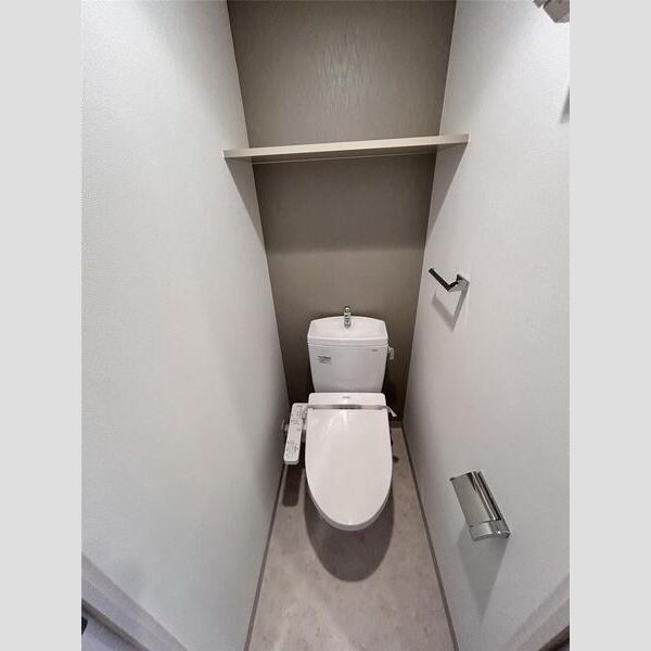 S-RESIDENCE新大阪駅前14階1K トイレの画像