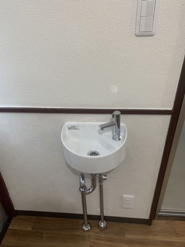 堺市西区鳳南町5丁戸建て1階2LDK 洗面所の画像