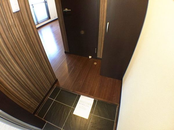 ESPACE DECORE2階1R 玄関の画像