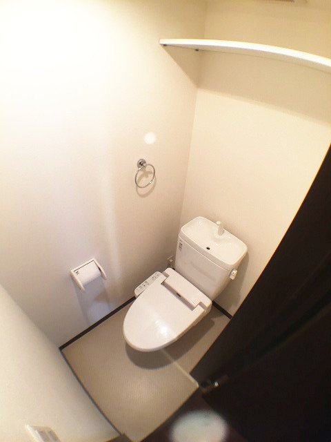 ESPACE DECORE2階1R トイレの画像