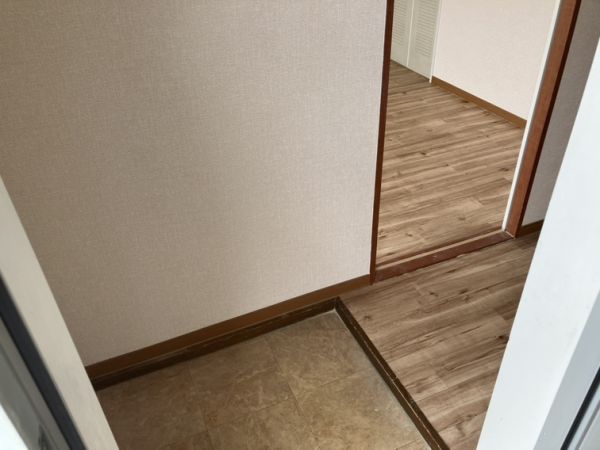 ジュネスシャトーⅡ2階2LDK 玄関の画像