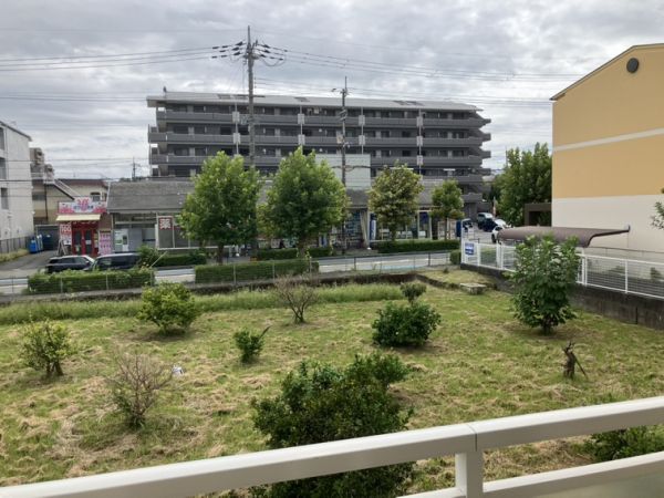 ジュネスシャトーⅡ2階2LDK 景観の画像