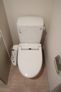 ロイヤルレジデンス北梅田7階1K トイレの画像