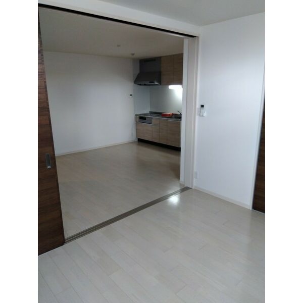 F asecia Amenite3階2LDK 部屋①の画像