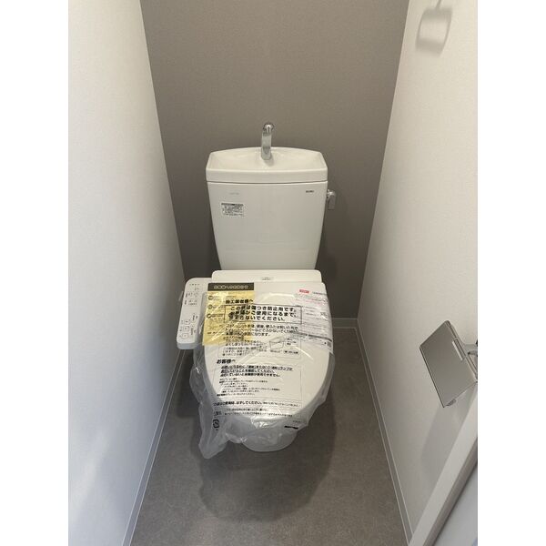 AELL OSAKA EAST14階2K トイレの画像