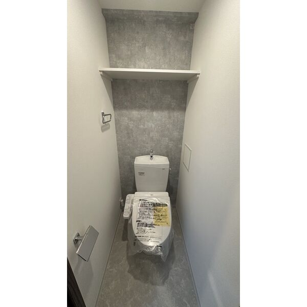 AELL OSAKA EAST15階2K トイレの画像