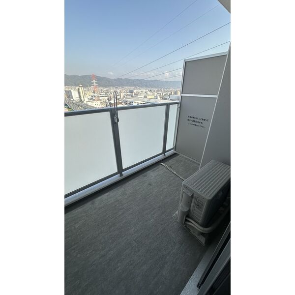 AELL OSAKA EAST15階2K ベランダの画像