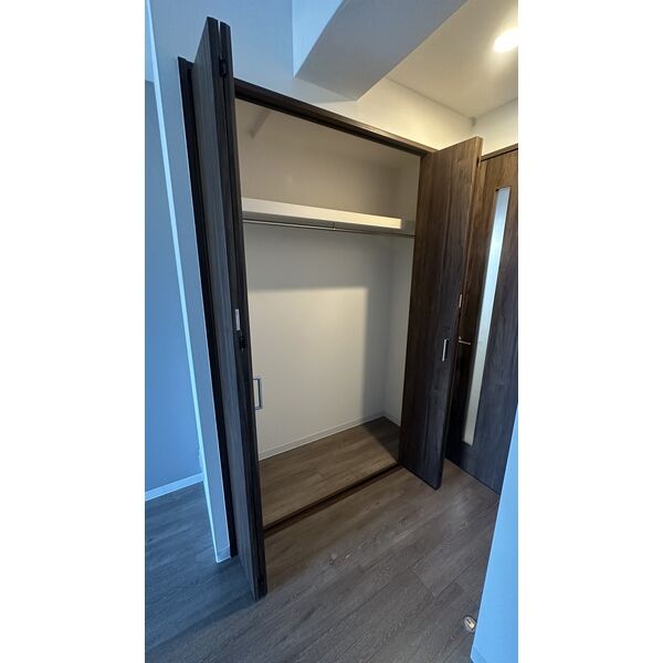 AELL OSAKA EAST15階2K 収納の画像