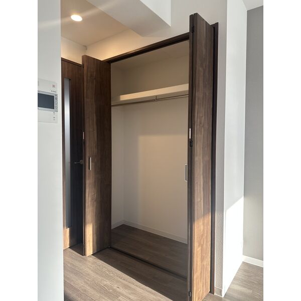AELL OSAKA EAST15階2K 収納の画像