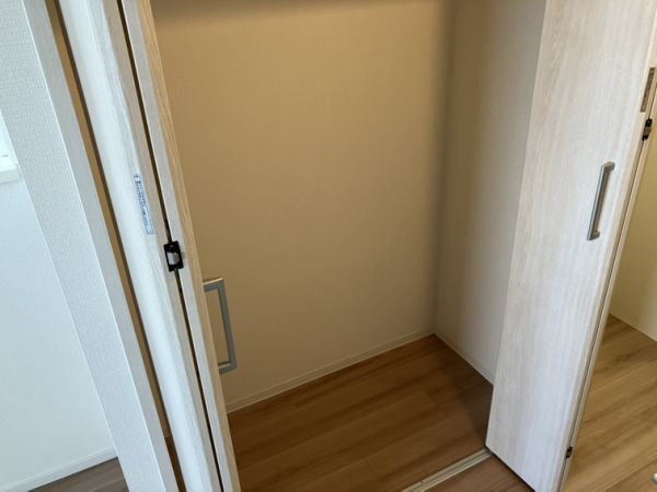 スプランディッド阿倍野11階1K 収納の画像