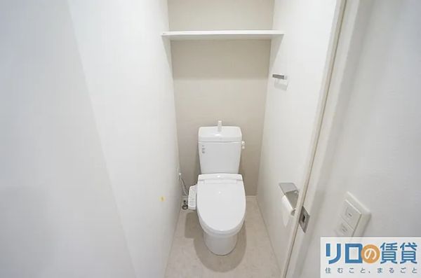Dimus新大阪13階1LDK トイレの画像