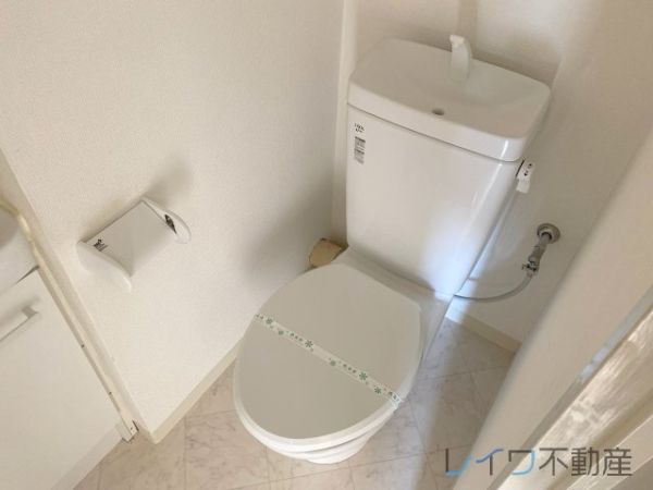 ディアコート6階1K トイレの画像