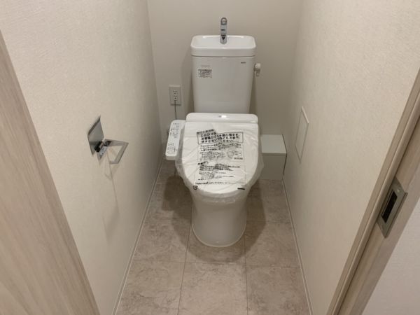 大阪ベイレジデンス14階2LDK トイレの画像