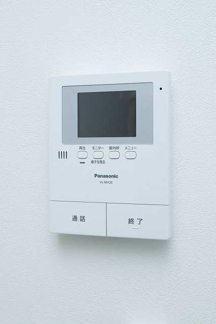 ソフィア道徳2階1R ベランダの画像