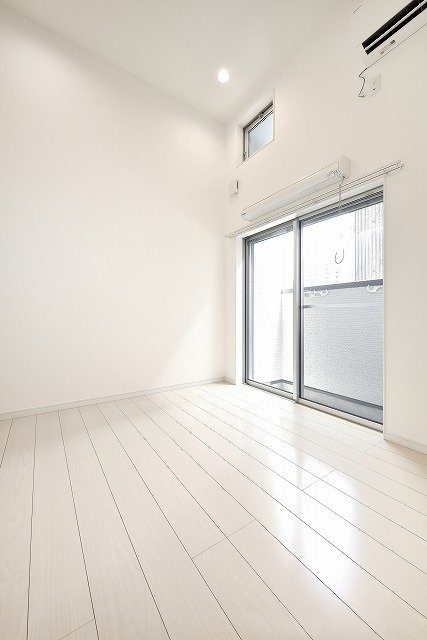 コンフォート上高畑2階1K 部屋①の画像