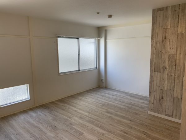 花園マンション3階1R リビングの画像