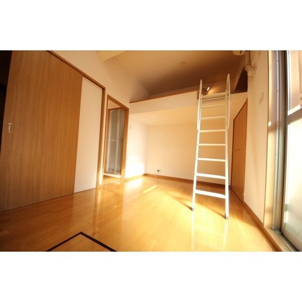 プルス塚本ドゥーエ1階1K 部屋①の画像