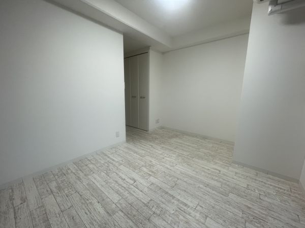 エグゼ阿倍野9階1K リビングの画像