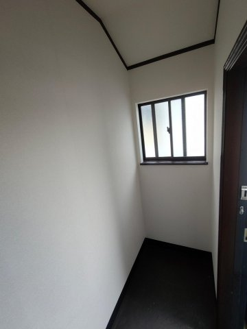 ブリスフル深井北町2階1LDK 玄関の画像