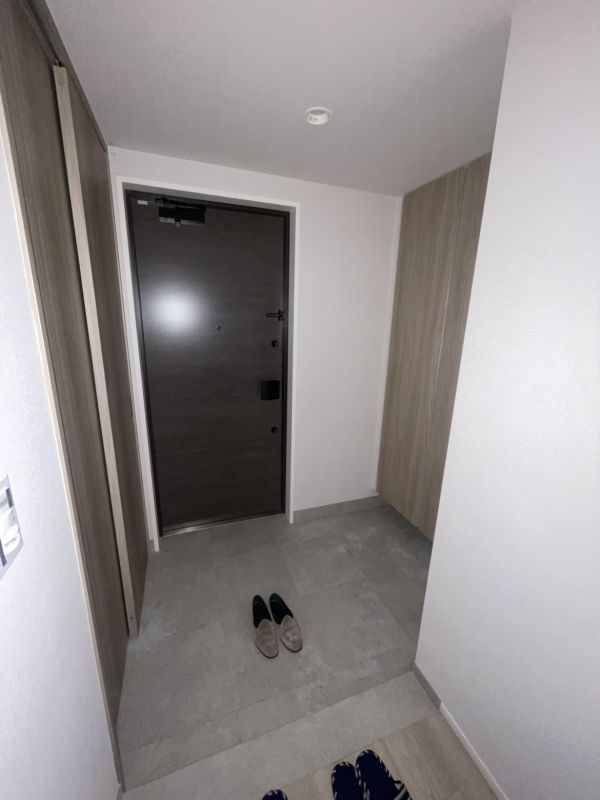 ジオタワー堺筋本町15階2LDK 玄関の画像
