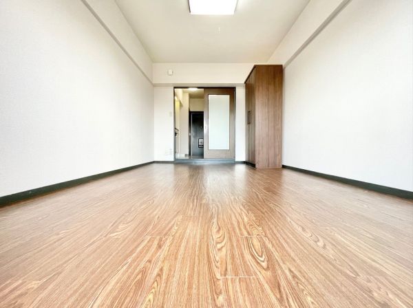 メゾン・ド・ポプラ4階1K リビングの画像