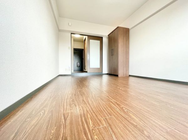 メゾン・ド・ポプラ4階1K 部屋①の画像