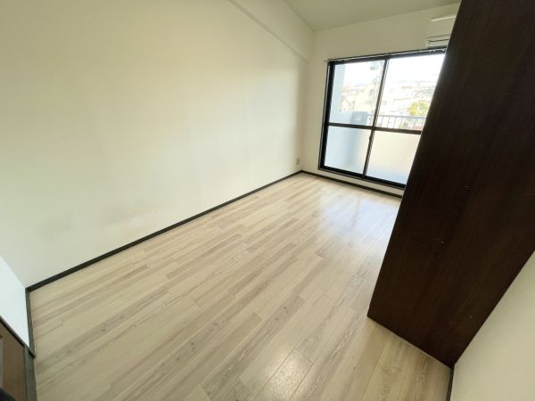 メゾン・ド・ポプラ4階1K その他①の画像