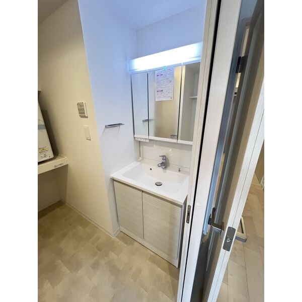 スプランディッドVIII6階1LDK 洗面所の画像