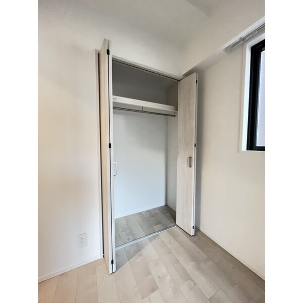 スプランディッドVIII4階1LDK 収納の画像