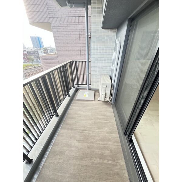 スプランディッドVIII4階1LDK ベランダの画像
