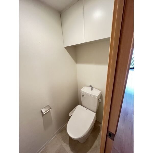 スプランディッドVIII5階1LDK トイレの画像