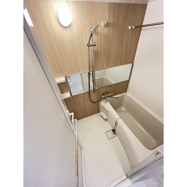 スプランディッドVIII5階1LDK お風呂の画像