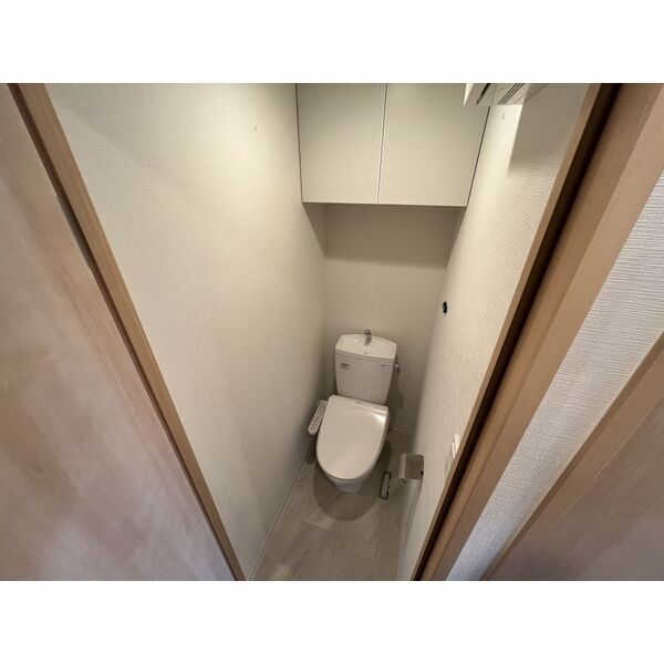 スプランディッドVIII9階2K トイレの画像