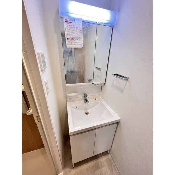 スプランディッドVIII9階2K 洗面所の画像