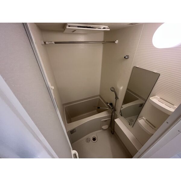 レジュールアッシュ塚本レジデンス8階1K お風呂の画像