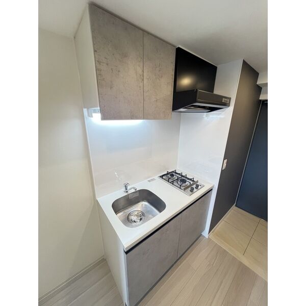 レジュールアッシュ塚本レジデンス9階1K キッチンの画像