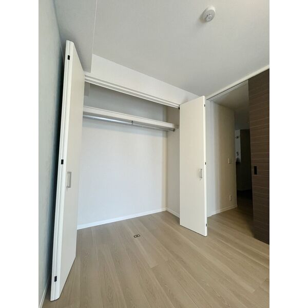シャーメゾン アヴァンス03階2LDK 収納の画像