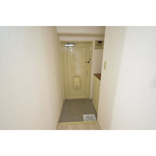 シロハイヌ今米09階 玄関の画像