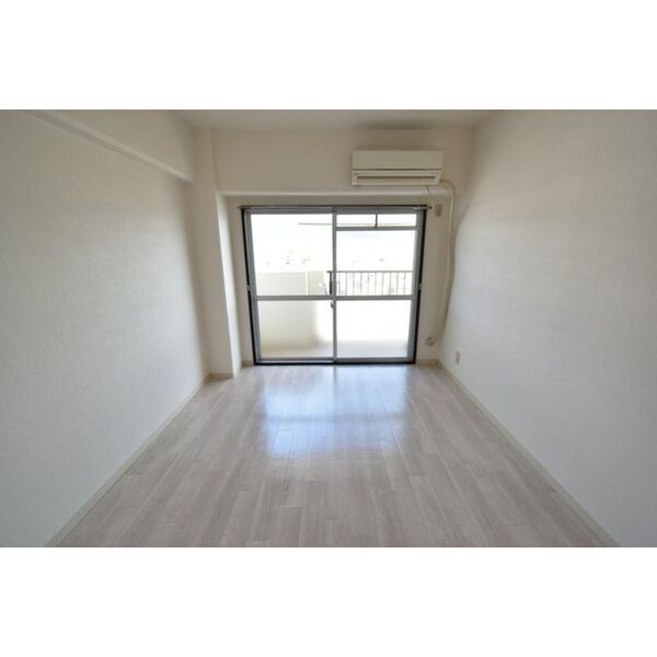 シロハイヌ今米09階 部屋①の画像