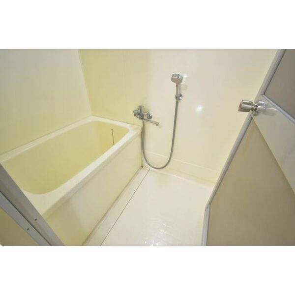 シロハイヌ今米09階 お風呂の画像