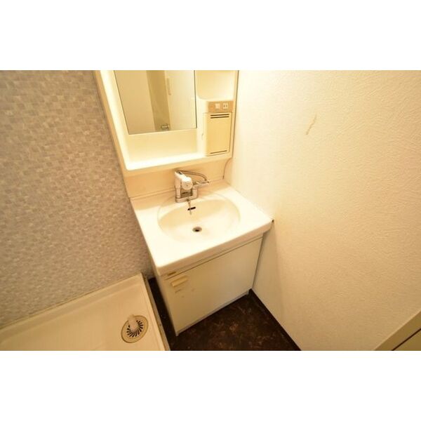 シロハイヌ今米09階2LDK 洗面所の画像