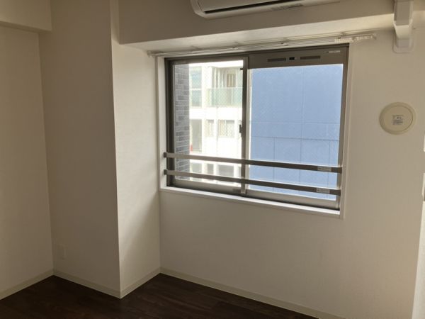 スプランディッド難波元町DUE11階1R リビングの画像